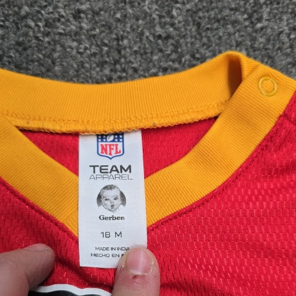 Kansas City Chiefs Infant Red & Yellow Team Logo Bodysuit